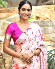 Heroine Kajal Choudhary at Naveen Chandra New Movie Launch Pictures 25