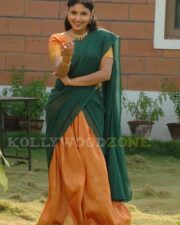 Sexy Actress Monica Hot Pics 01