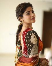 Actress Abhignya Vuthaluru at Viraatapalem Trailer Launch Photos 02