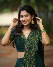 Actress Janany Kunaseelan at Usurae Movie Press Meet Pictures 08