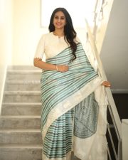 Actress Laya at Thammudu Movie Interview Pictures 42