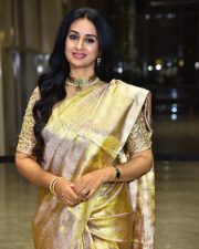 Actress Laya at Thammudu Movie Pre Release Event Photos 12