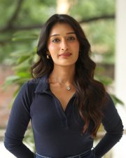 Heroine Niharika NM at Mithra Mandali Movie Interview Photos 14