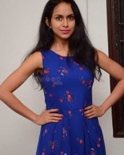 Actress Model Pallavi Dora Photos 05