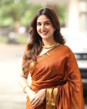 Actress Rabiya Khatoon at Meghalu Cheppina Prema Katha Trailer Launch Pictures 06