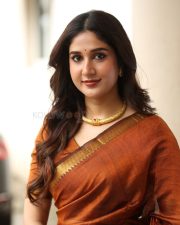 Actress Rabiya Khatoon at Meghalu Cheppina Prema Katha Trailer Launch Pictures 12