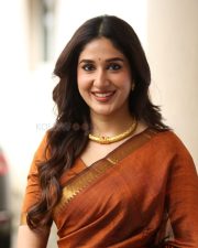 Actress Rabiya Khatoon at Meghalu Cheppina Prema Katha Trailer Launch Pictures 14