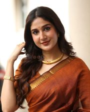 Actress Rabiya Khatoon at Meghalu Cheppina Prema Katha Trailer Launch Pictures 15