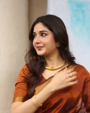 Actress Rabiya Khatoon at Meghalu Cheppina Prema Katha Trailer Launch Pictures 20