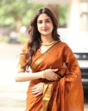 Actress Rabiya Khatoon at Meghalu Cheppina Prema Katha Trailer Launch Pictures 40