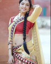 Actress Sanchita Padukone Sexy Pictures 02