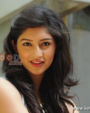 Beautiful Tanvi Vyas Pictures 13