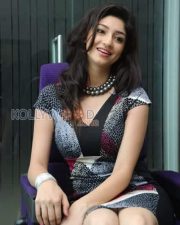 Tanvi Vyas Photos 12