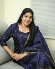 Actress Vasuki Anand at Beauty Movie Interview Photos 02