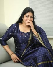 Actress Vasuki Anand at Beauty Movie Interview Photos 04