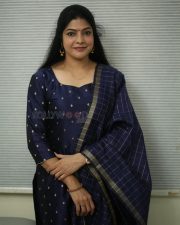 Actress Vasuki Anand at Beauty Movie Interview Photos 07
