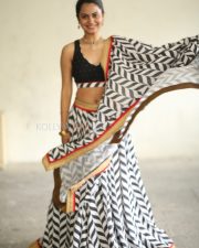 Beauty Movie Heroine Nilakhi Patra Sexy Photos 21