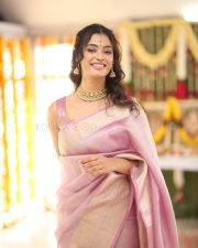Actress Ira Dayanand at Sreeyas Chitra and Purna Naidu Production New Movie Launch Photos 09