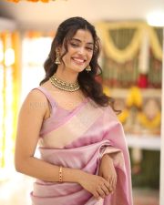 Actress Ira Dayanand at Sreeyas Chitra and Purna Naidu Production New Movie Launch Photos 13
