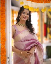 Actress Ira Dayanand at Sreeyas Chitra and Purna Naidu Production New Movie Launch Photos 22