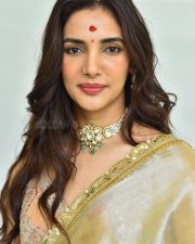 Actress Natasha Singh at Hai Lesso Movie Pooja Photos 01