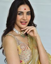 Actress Natasha Singh at Hai Lesso Movie Pooja Photos 04