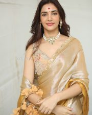 Actress Natasha Singh at Hai Lesso Movie Pooja Photos 17