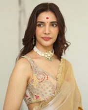 Actress Natasha Singh at Hai Lesso Movie Pooja Photos 32