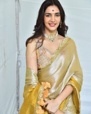 Actress Natasha Singh at Hai Lesso Movie Pooja Photos 45