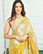 Actress Natasha Singh at Hai Lesso Movie Pooja Photos 47