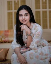Beautiful Malayalam Actress Mamitha Baiju Pictures 07