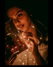 Beautiful Malayalam Actress Mamitha Baiju Pictures 21