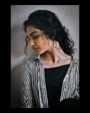 Beautiful Malayalam Actress Mamitha Baiju Pictures 24