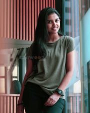 Beautiful Malayalam Actress Mamitha Baiju Pictures 38