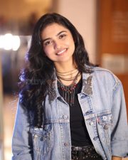 Heroine Mamitha Baiju at Dude Movie Pre Release Event Photos 15