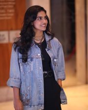 Heroine Mamitha Baiju at Dude Movie Pre Release Event Photos 18