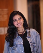 Heroine Mamitha Baiju at Dude Movie Pre Release Event Photos 21