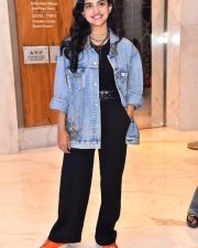 Heroine Mamitha Baiju at Dude Movie Pre Release Event Photos 30