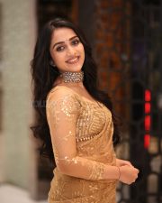 Heroine Sakshi Mhadolkar at Mowgli Pre Release Event Photos 28