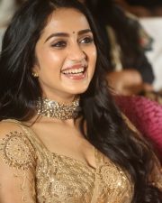 Heroine Sakshi Mhadolkar at Mowgli Pre Release Event Photos 41