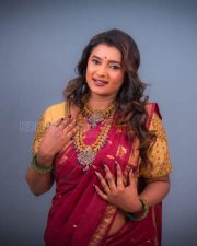 Actress Chaitra Ram Sexy Pictures 14