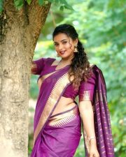 Actress Chaitra Ram Sexy Pictures 16