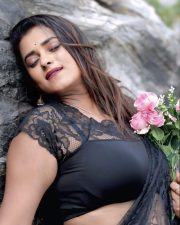 Actress Chaitra Ram Sexy Pictures 21