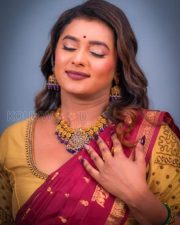 Actress Chaitra Ram Sexy Pictures 31