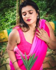 Actress Chaitra Ram Sexy Pictures 35