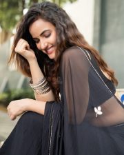 Glamorous Siri Hanumanth in a Black Saree Pictures 02 Glamorous Siri Hanumanth in a Black Saree Pictures 02