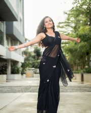 Glamorous Siri Hanumanth in a Black Saree Pictures 07 Glamorous Siri Hanumanth in a Black Saree Pictures 07
