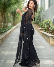 Glamorous Siri Hanumanth in a Black Saree Pictures 10 Glamorous Siri Hanumanth in a Black Saree Pictures 10