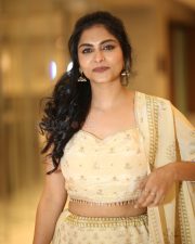 Actress Mounika Reddy at Dhandoraa Pre Release Event Photos 15