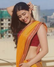 Alluring Beauty Aarti Chikara in a Yellow Saree with a Maroon Blouse Photos 07